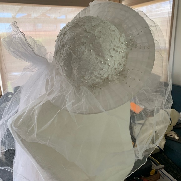 Vintage 1970’s Wedding Dress - Picture 7 of 9